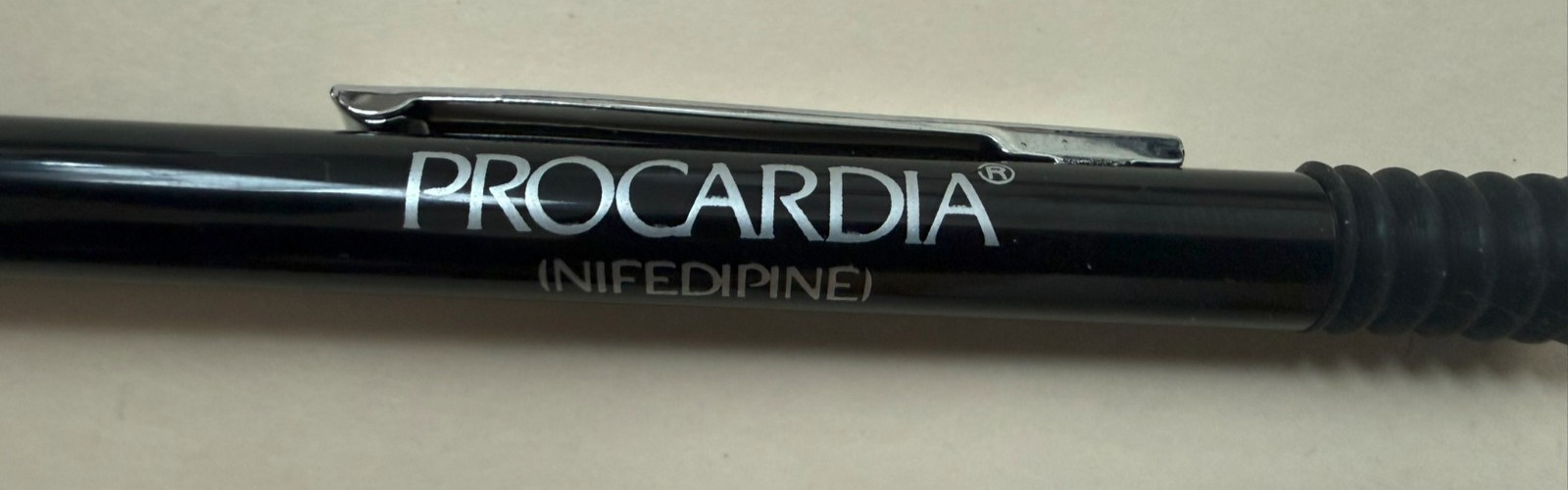 Rare Vintage PROCARDIA ( nifedipine ) Steel Pen original box tested-works