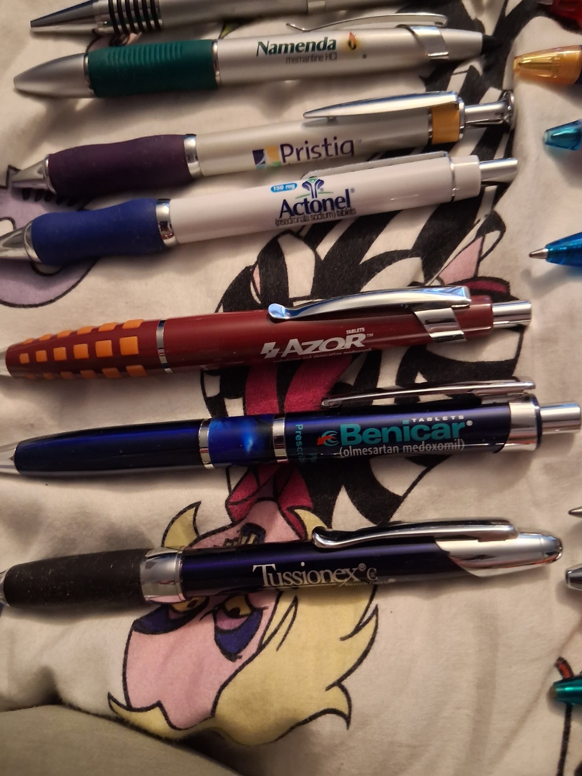 Lot 17 Pharmaceutical Rep pens Celebrex Boniva Diovan AmbienCR
