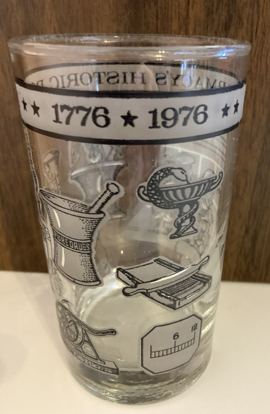 Vintage PHARMACY’S HISTORIC ROLE ~ 1776-1976 Frosted Glass