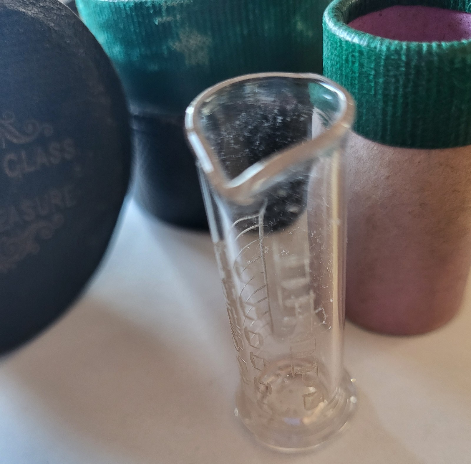 Antique Measuring Glasses & Cases. Refxad