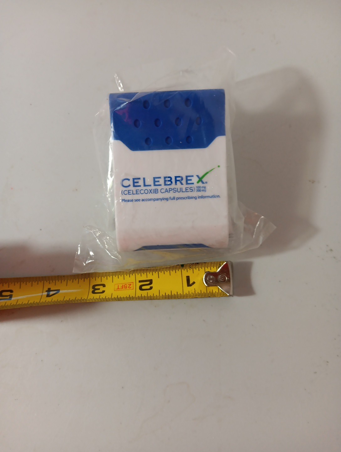Celebrex Large Plastic Clip Advertising New In PACKAGE White Blue