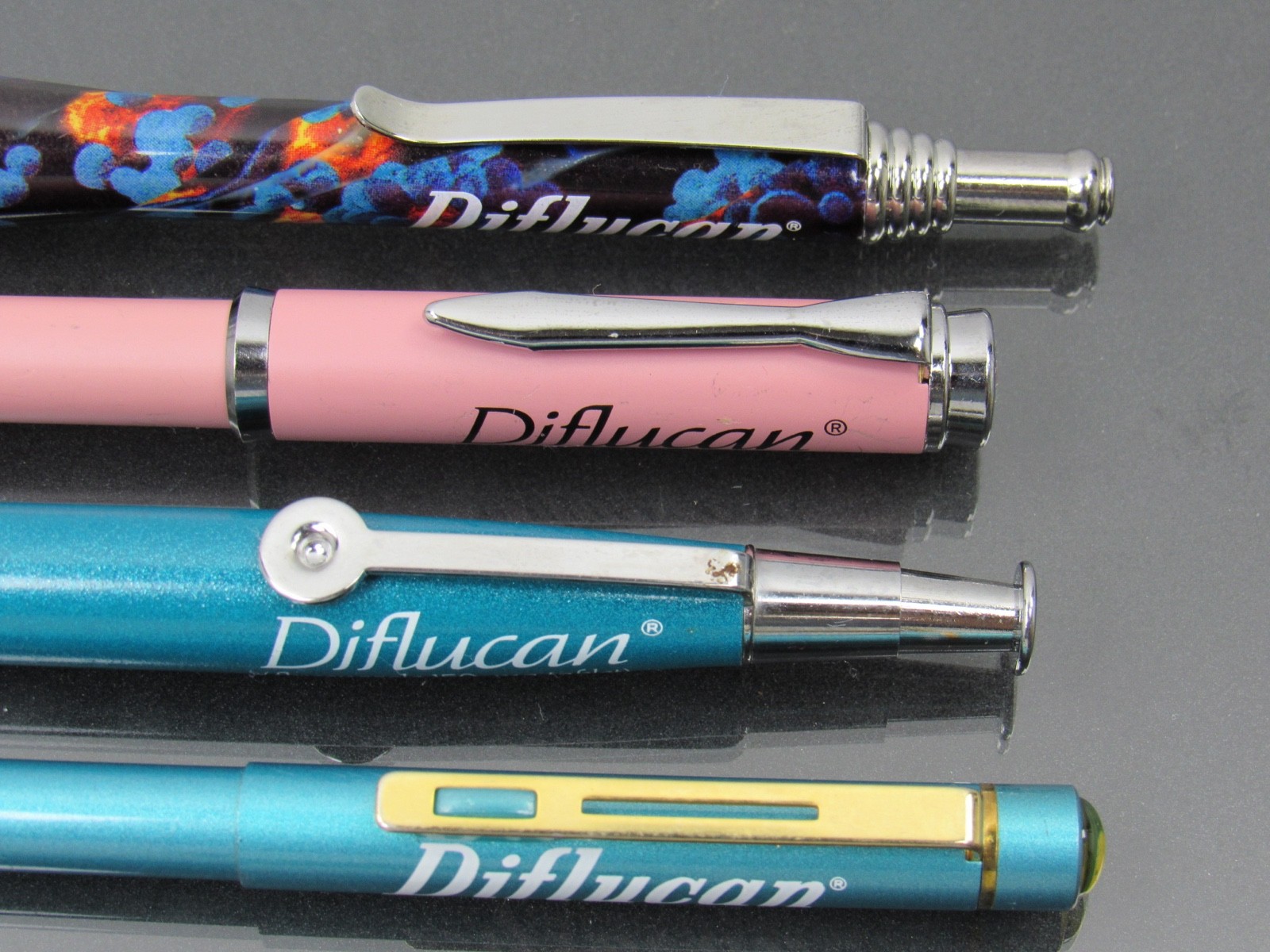 Diflucan Metal PENS Lot Drug Rep Pharmaceutical Promo Fungus Design Pink & Teal